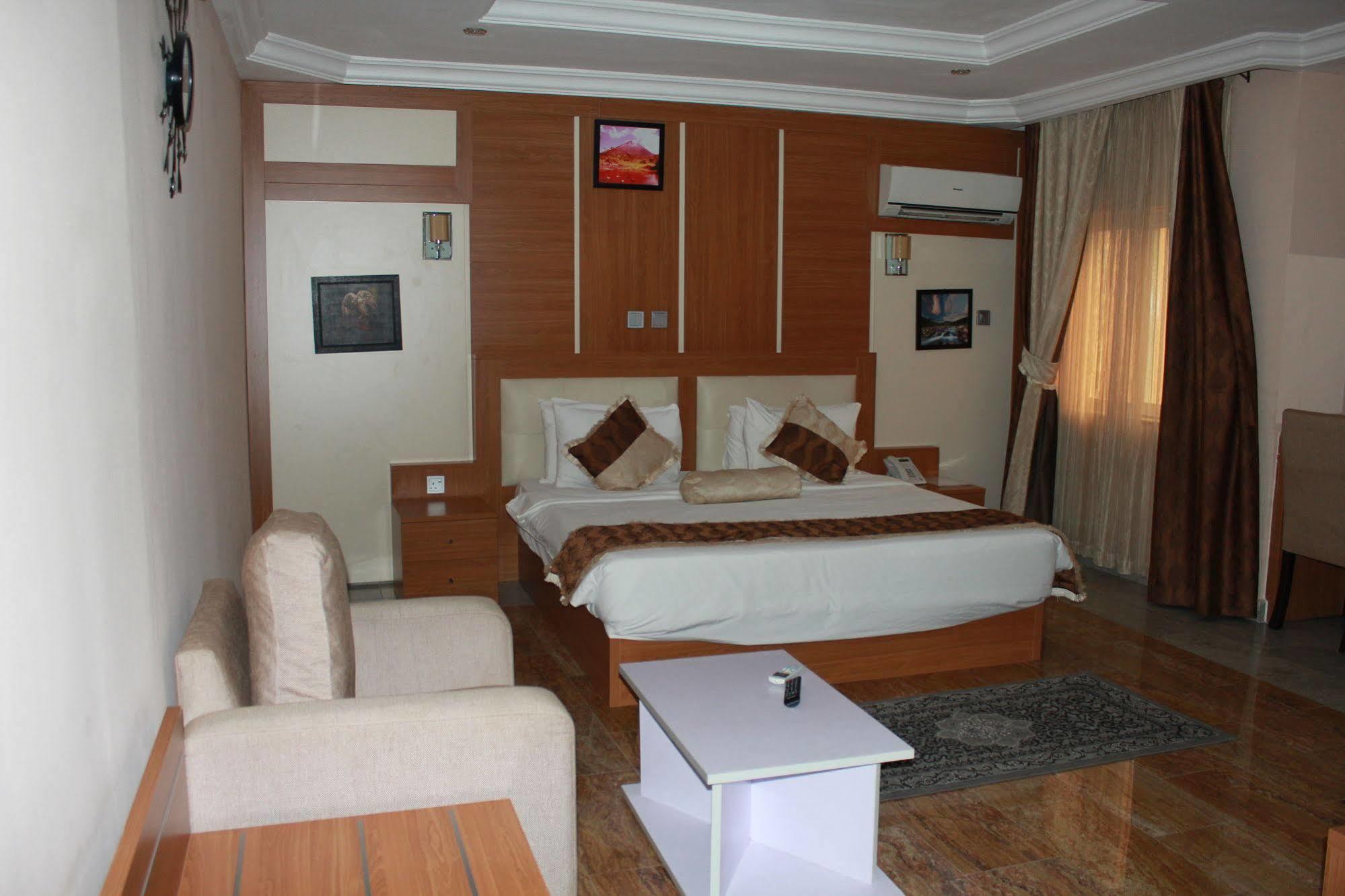 Grand Cubana Hotels Абуджа Экстерьер фото
