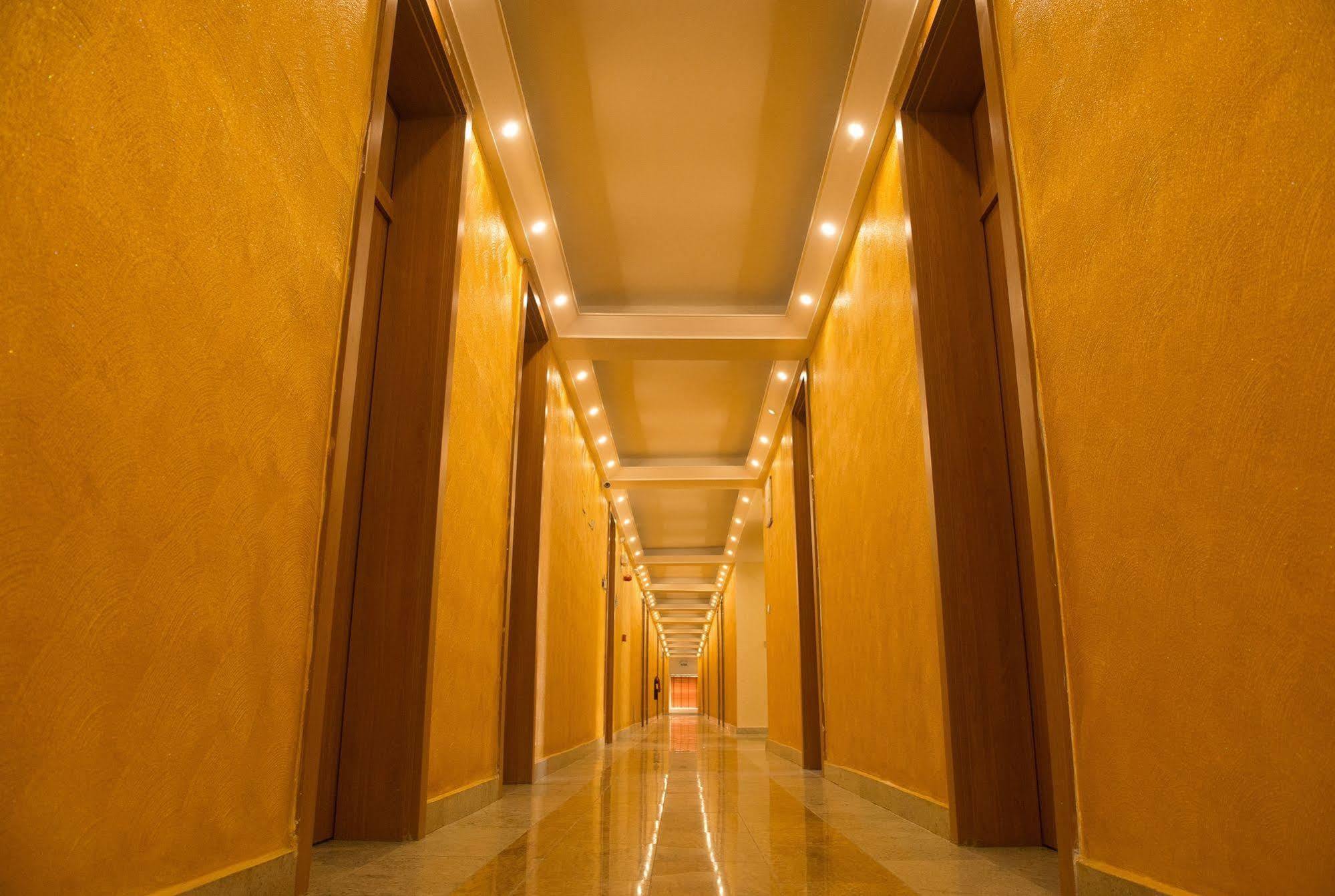 Grand Cubana Hotels Абуджа Экстерьер фото
